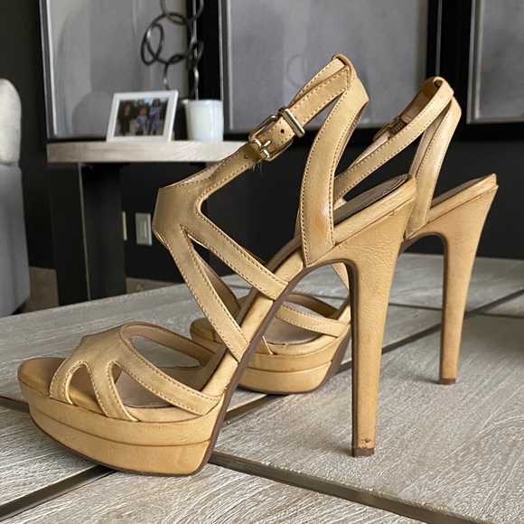 Jessica Simpson Shoes - Jessica Simpson Strappy Platform High Heel Sandals, Size 7. Beige / Tan /Nude
